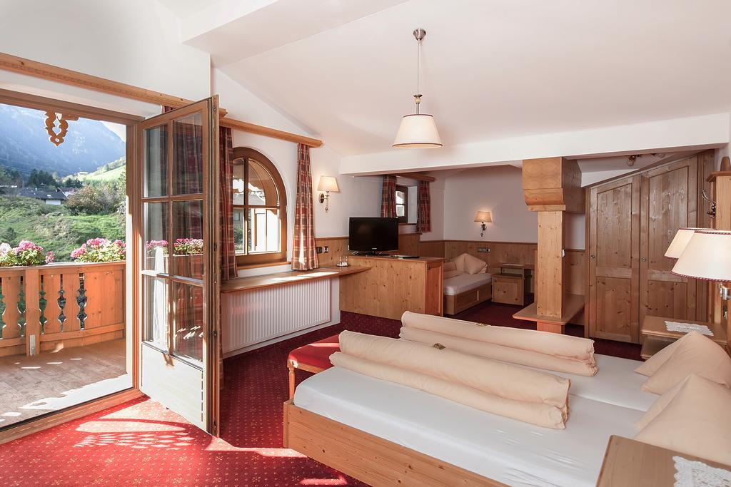 Hotel Dornauhof Finkenberg Chambre photo