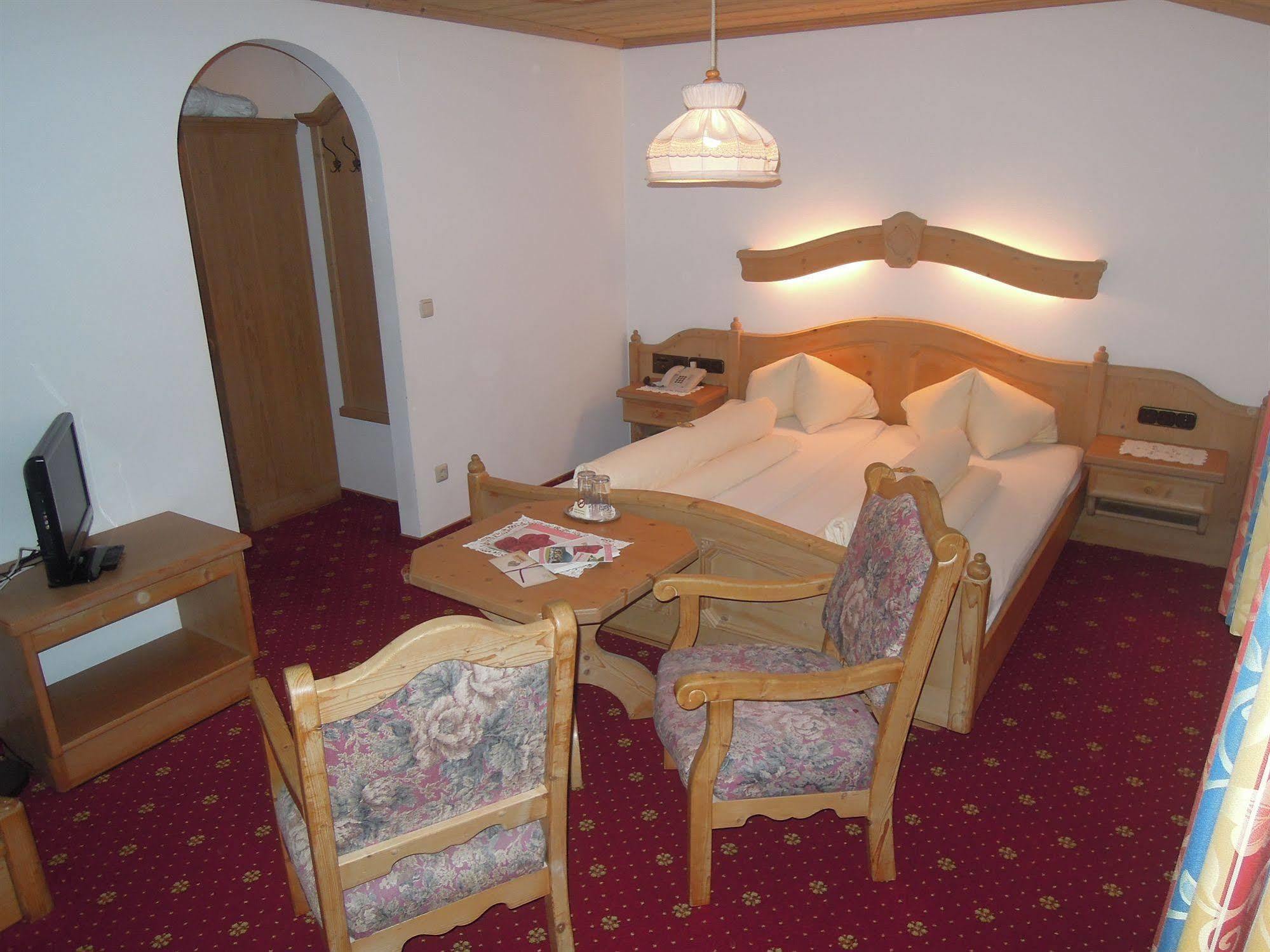 Hotel Dornauhof Finkenberg Extérieur photo